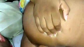 Padrastro Disfruta Del Gran Culo De Su Hijastra Jovencita Dándole Anal