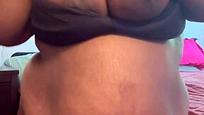 Huge Creampie At The Edge Of The Bed