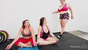 Sara Jay Gets Finger Fucked In 69!