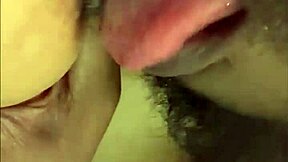 OMG, this curvy Indian babe offers her bent-over ass and natural tits to the delivery boy for a homemade cowgirl ride instead of cash! 📦🍑