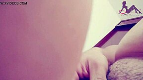 mi papa me penetra profundamente por el culo en cuarentena