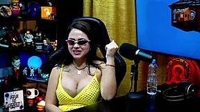 Geisy Dk Shares How She Gave Her Pussy To Big Bambu In The Shack