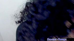 Dr. Tampova imigrační politika s nevlastními sestrami Angel Santana a Yesenia Youso