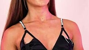 Hannahjames710 Teases In See-Through Panties And Bra During Lingerie Try-On