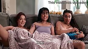 Emma Rose Eva Maxim Summer Col in Shemale Threesome Crossdressing Group Fuck