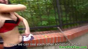 Euro kurva bljeska za pare na javnom mestu