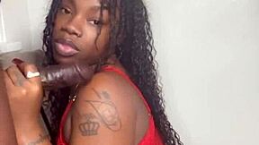 Stepbrother, let me suck your big black cock, says evil eater Keisha Minaj before cumshot.