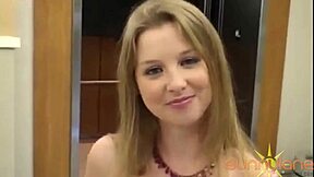 Curvy jizz lover sunny lane intensely bangs hard cock in medical clinic