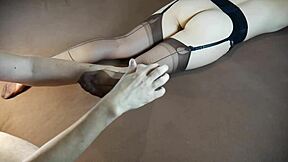 Horny Milf Gets Intense Soles Massage In Nylon Stockings