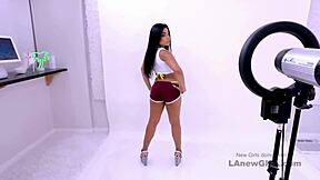 Sveža latina maneken jebana na audiciji.