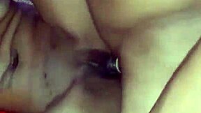 Varför inte prova hemsex med denna ebonybabes stora röv?