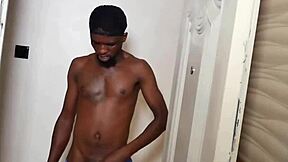 Close Up Kitchen Sex with Mommy Mother in Law Small Waist Beautiful Black Amateurs