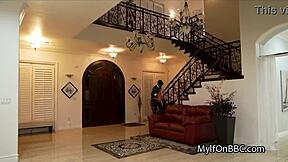 Cougar Wants to Cheat on a Big Black Cock in Lingerie Blowjob