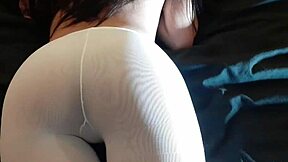 Milf Flexes Big Firm Ass In Pantyhose And Heels!