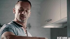 milf cassie del isla exploring barcelona and her asshole and babe enjoyed rough anal sex