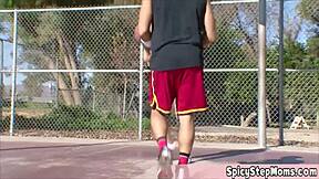 Sexy golddigger plays basketball and gets horny for outdoor blowjob