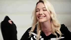 Kenna James Rides Boyfriend's Cock Hard With Hair Pulling!