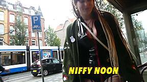 niffy noon frist time anal bbc from xbiz awards amsterdan