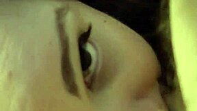 girl chats about loving her daddy