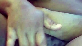 I masturbate my big ass on bed