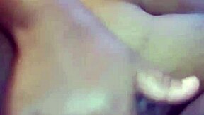 I masturbate my big ass on bed