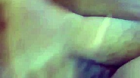 I masturbate my big ass on bed