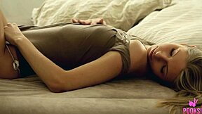 Roxana U Moans, 'Oh, My Soaked Pussy!' While Fingering Deep!