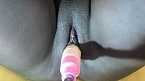 Smooth housewife in amateur homemade scene