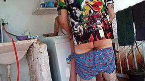 Esposa gostosa traindo o marido sex toy