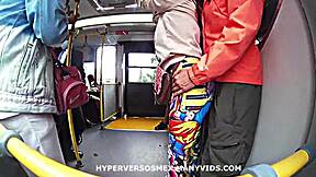 culona con leggins me deja arrimarle la verga en el metrobus