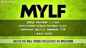 twerking delight with big tits blonde choking and hair pulling