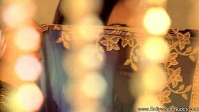 Indian Girlfriend Tries Nudity Teasingly