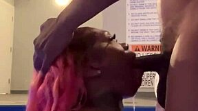 Ebony pornstar sucks dick deeply at the pool