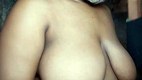 The king's wife interacts with the local site manager