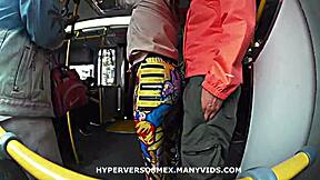 culona con leggins me deja arrimarle la verga en el metrobus