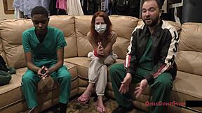 Which gloves fit best on Jewel?