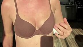 सुगरनाद्या का लंड मैनहुड का प्रोफेशनल चेकअप