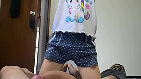 Hot Tinder Date Gives Best Blowjob And Swallows Everything