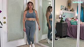 Check Out This Milf's Gym Try On Haul