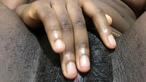 amateur babe enjoys natural orgasm in homemade creampie session