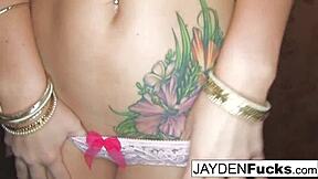 jayden jaymes licks that hot pussy