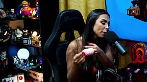 Didy reis shows her beautiful tits on podcast, ruan sucks them - full sheer red sex!