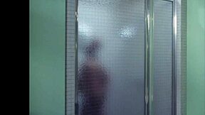 Kolchak's Ebony Shower Girl in High Definition
