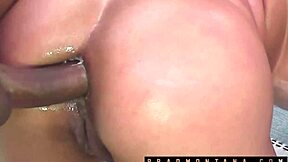 Lilith Scarlett takes anal pounding and cumshot