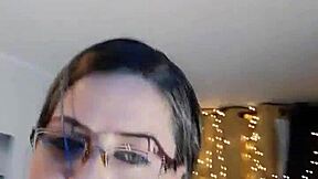 Zaramontoyareal, that secretary is so horny and hot!