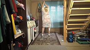 I Perform A Sexy Striptease In Lingerie And Stockings As A Juicy Milf