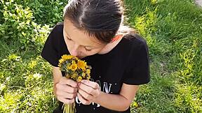 I gave my neighbor flowers and she thanked me with cunnilingus - girls fly orgasm!