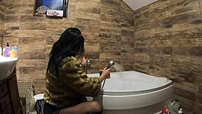 Milfycalla Engages In Pee Play In Bathtub With Fur Coat And Pantyhose