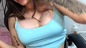 Beautiful teen 18+ shows her tits live in this hot stream 🔥