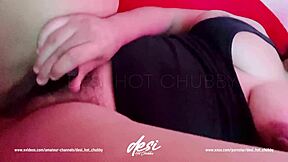 busty indian aunty masturbates her hairy pussy in homemade video